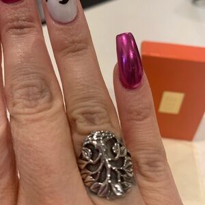 James Avery Silver Vine Ring